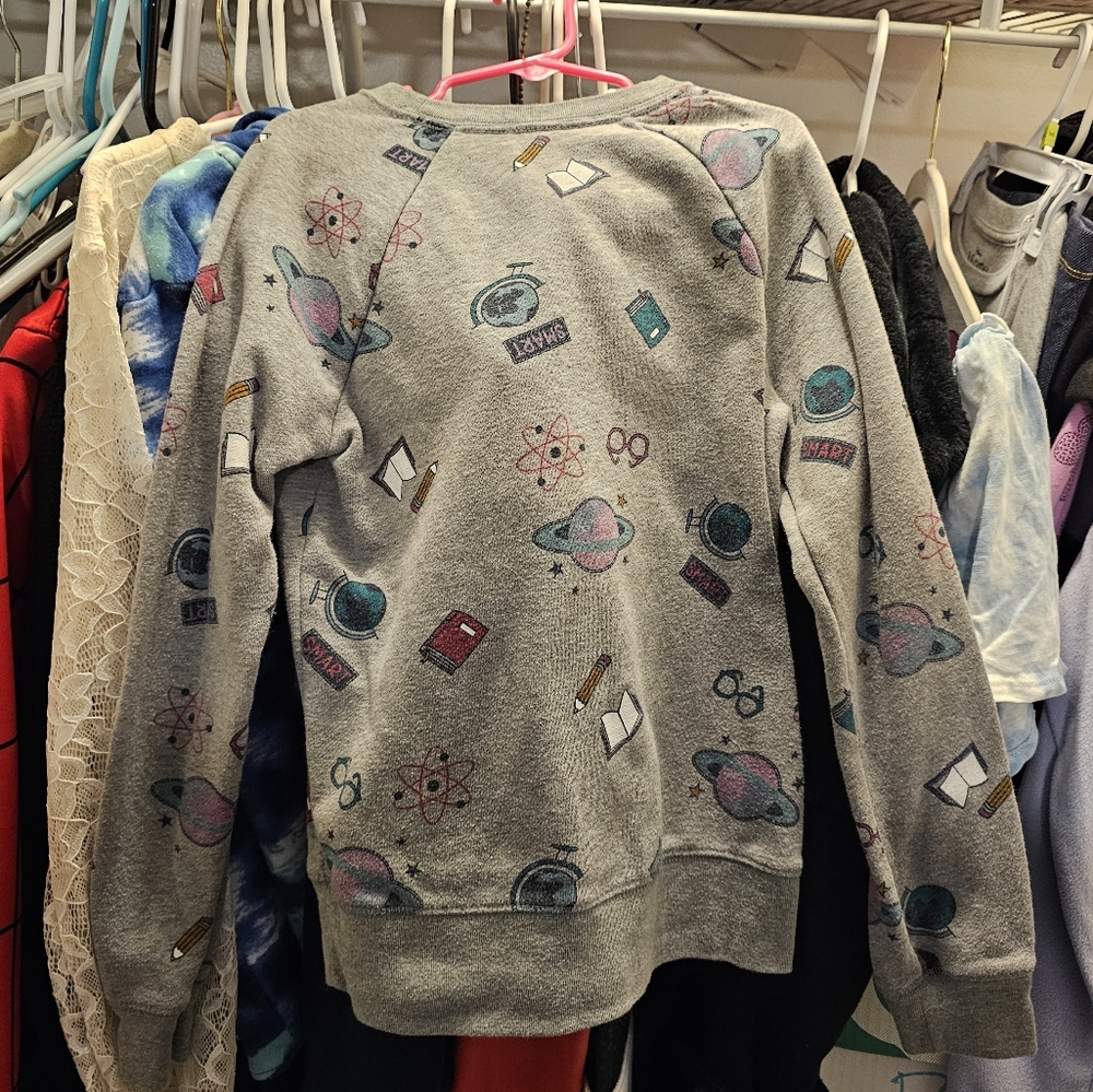 2 Boys Pullover Sweatshirts - Picture 5 of 5